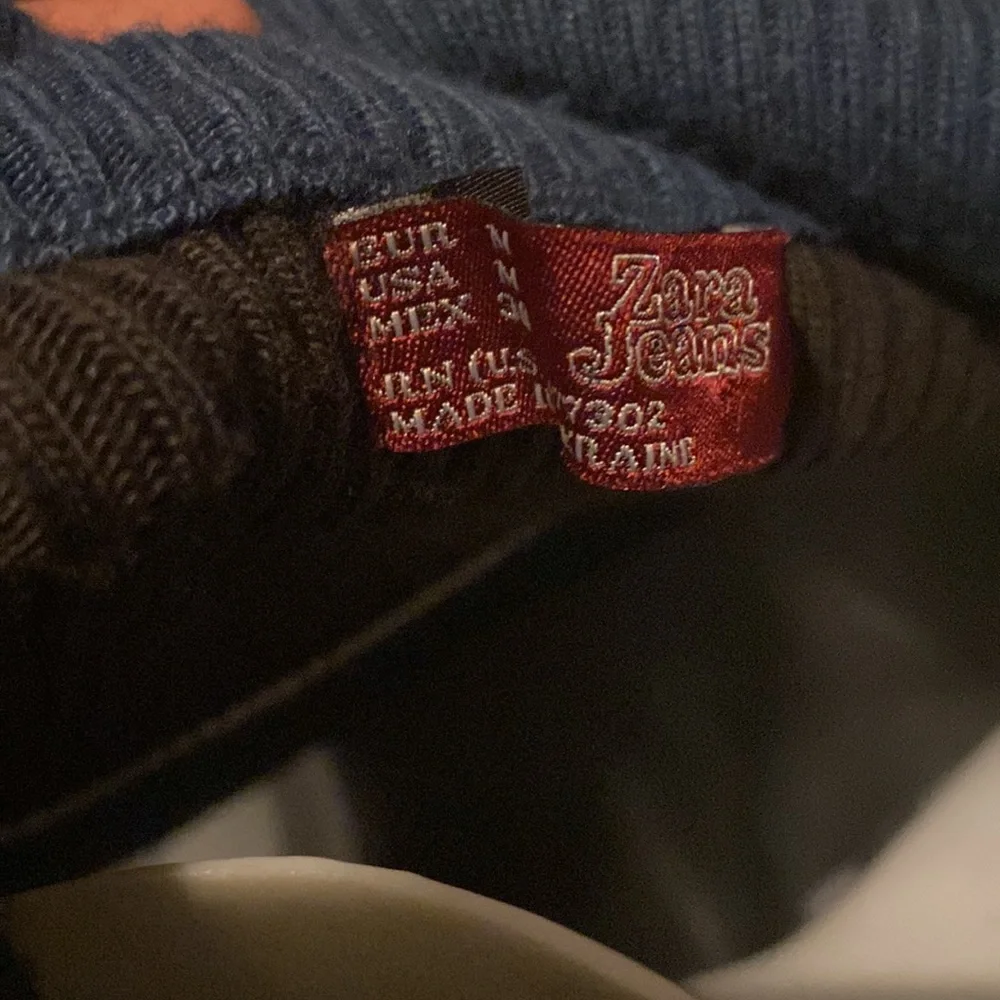 Zara sweater - Picture 8 of 8